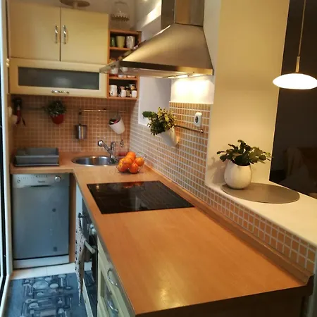 Issa -1min From The Beach,free Parking Split